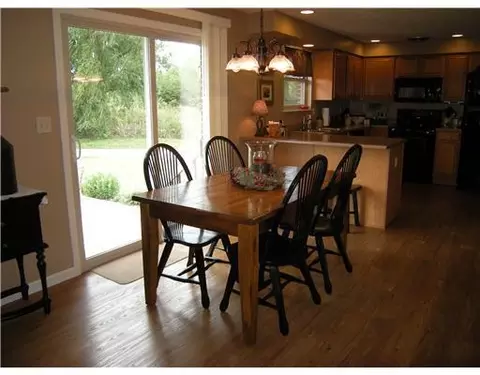 1591 Montego, Springfield, OH 45503 photo 4