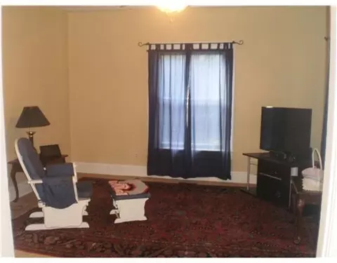 126 N Burnett Rd, Springfield, OH 45503 photo 5