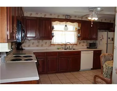 4222 Phoenix, Springfield, OH 45503 photo 6