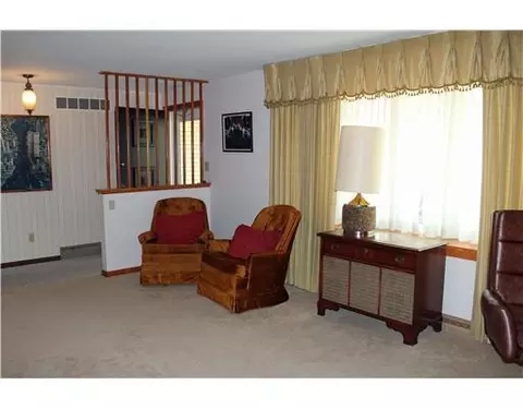 4222 Phoenix, Springfield, OH 45503 photo 4