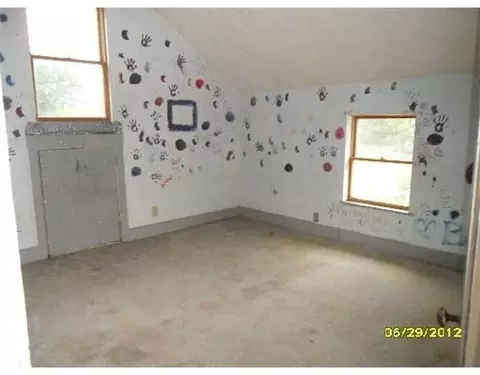 659 Tibbetts Ave, Springfield, OH 45505 photo 8