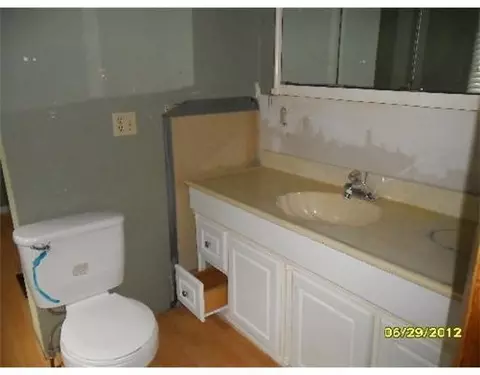 659 Tibbetts Ave, Springfield, OH 45505 photo 9