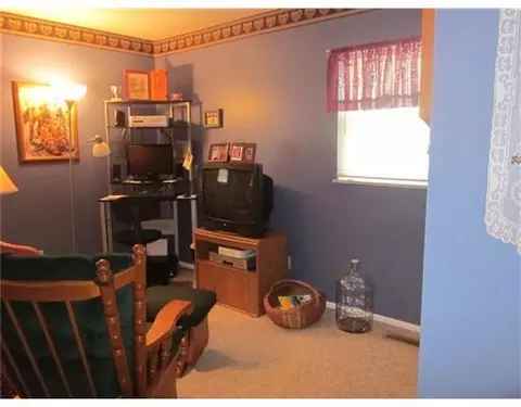 1523 Attleboro, Springfield, OH 45503 photo 11