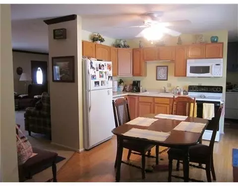 1523 Attleboro, Springfield, OH 45503 photo 13