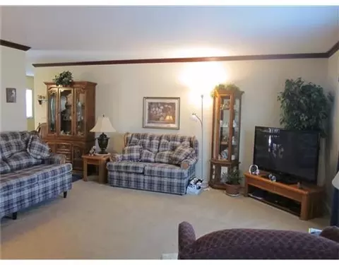 1523 Attleboro, Springfield, OH 45503 photo 6
