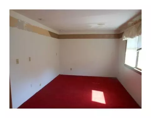 3026 W First St, Springfield, OH 45504 photo 9