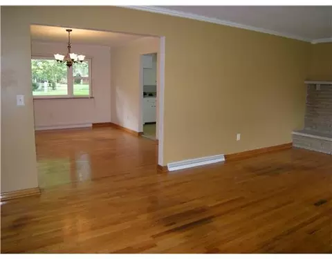 749 Sheffield Dr, Springfield, OH 45506 photo 4