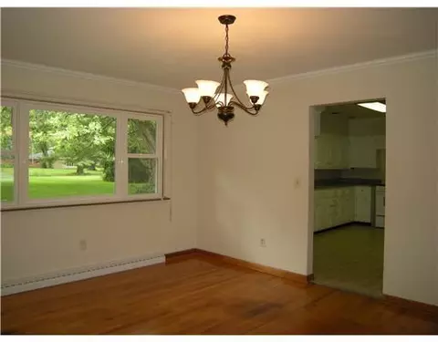 749 Sheffield Dr, Springfield, OH 45506 photo 7