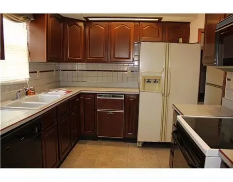 1350 Saint Paris Pk, Springfield, OH 45504 photo 4
