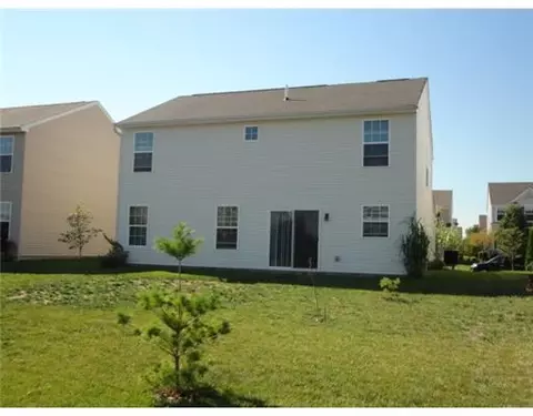 2277 Murphy Ln E, Troy, OH 45373 photo 2