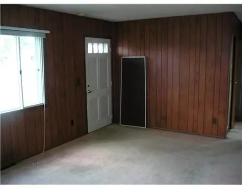727 S Burnett, Springfield, OH 45505 photo 2