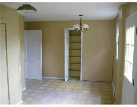727 S Burnett, Springfield, OH 45505 photo 5
