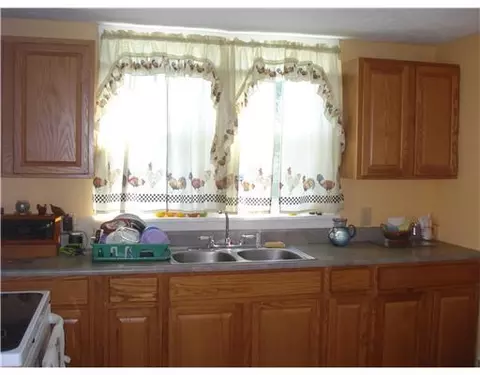 1725 Morgan St, Springfield, OH 45503 photo 3