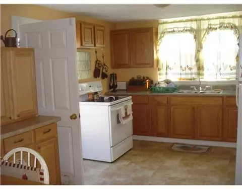 1725 Morgan St, Springfield, OH 45503 photo 2