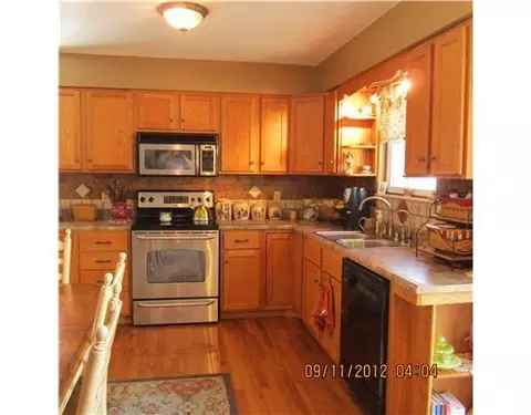 2440 E Home, Springfield, OH 45503 photo 5