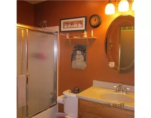 2440 E Home, Springfield, OH 45503 photo 14