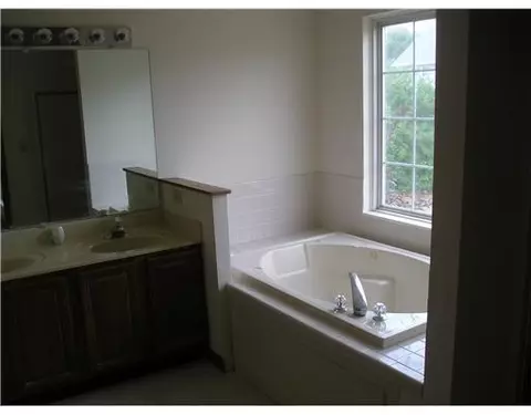 2806 Ashlar, Springfield, OH 45503 photo 6