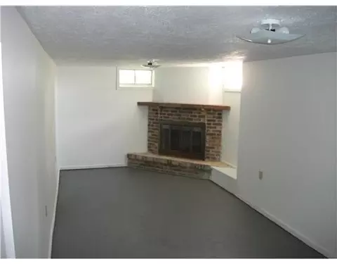 2978 Clayton Ave, Springfield, OH 45502 photo 10