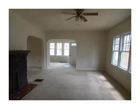 116 W Grand Ave, Springfield, OH 45506 photo 2