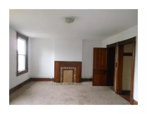 1001 N Limestone St, Springfield, OH 45504 photo 7
