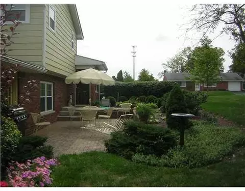 2429 Garland Ave, Springfield, OH 45503 photo 3