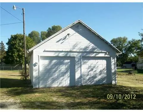 3696 Saint Paris, Springfield, OH 45504 photo 4