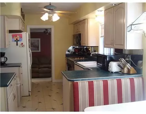 522 E Anthony St, Celina, OH 45822 photo 10