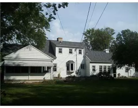 522 E Anthony St, Celina, OH 45822 photo 2