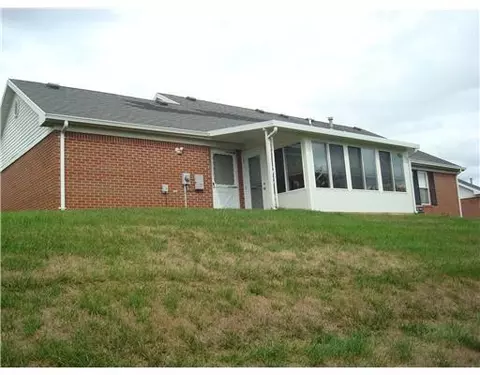1159 Pheasant Run #1159, Springfield, OH 45503 photo 2