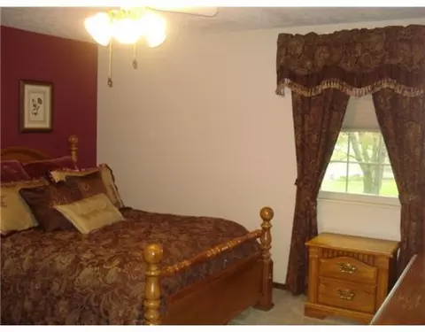 3980 St James Ct, Springfield, OH 45502 photo 10