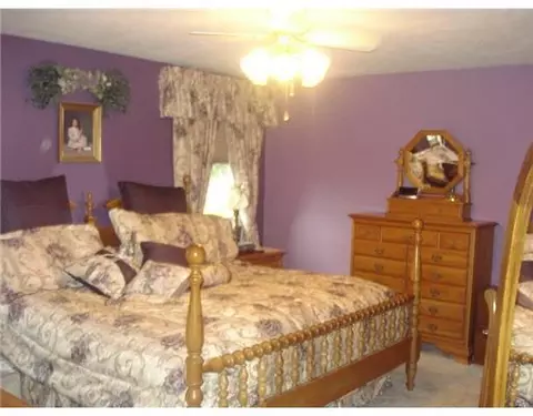 3980 St James Ct, Springfield, OH 45502 photo 8