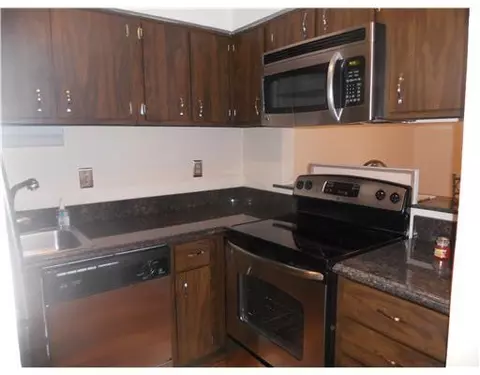 645 Villa #H, Springfield, OH 45503 photo 10