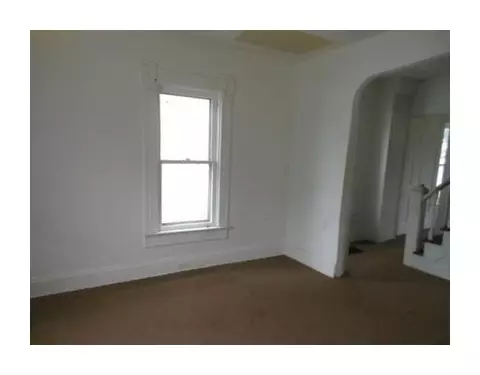 806 Grant St, Springfield, OH 45504 photo 3