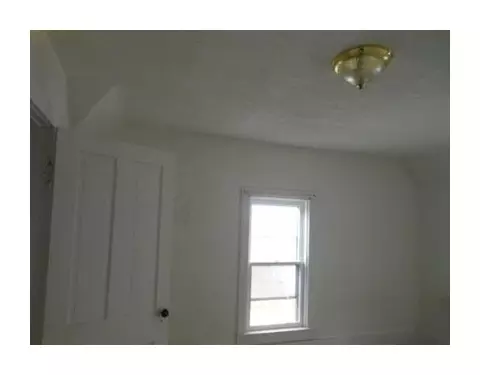 806 Grant St, Springfield, OH 45504 photo 9
