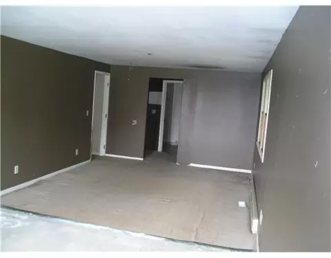 3060 W Jackson, Springfield, OH 45502 photo 5