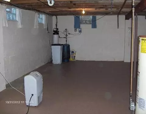 341 Oakridge Dr, Springfield, OH 45504 photo 8