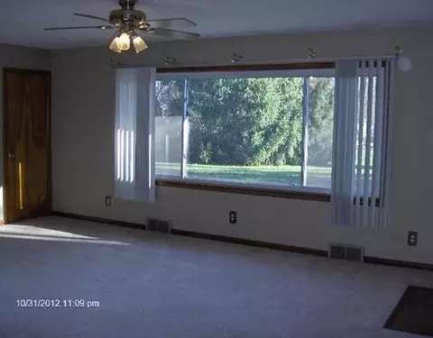 341 Oakridge Dr, Springfield, OH 45504 photo 3