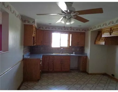 1023 Montego, Springfield, OH 45503 photo 5
