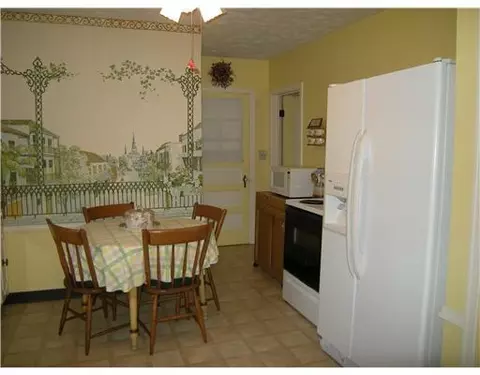 2225 Shawnee Blvd, Springfield, OH 45504 photo 9