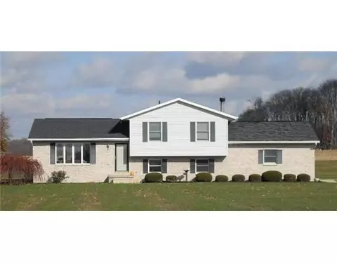 2616 Willow Rd, Springfield, OH 45502 photo 1