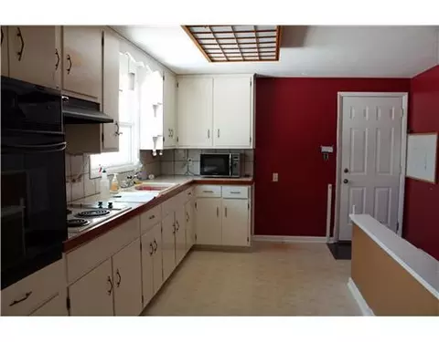 4814 Ashley Dr, Springfield, OH 45503 photo 4