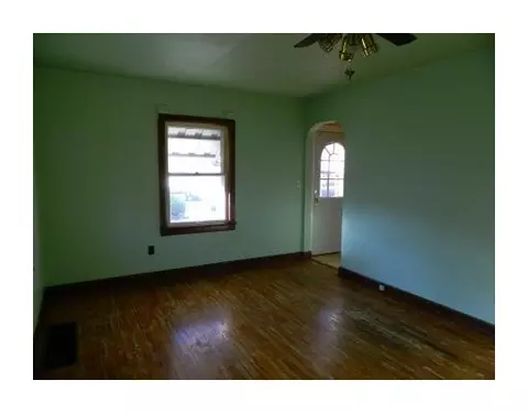 1311 S Belmont, Springfield, OH 45505 photo 5