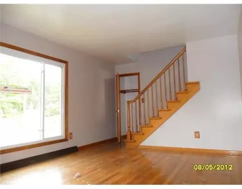 3374 Laura Ln, Springfield, OH 45502 photo 2