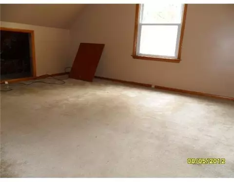 3374 Laura Ln, Springfield, OH 45502 photo 4