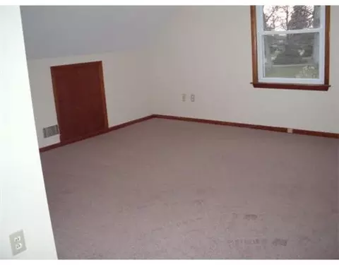 3374 Laura Ln, Springfield, OH 45502 photo 12