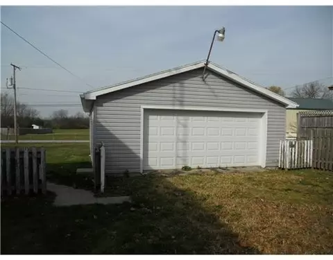 338 E Pleasant, Catawba, OH 43010 photo 3