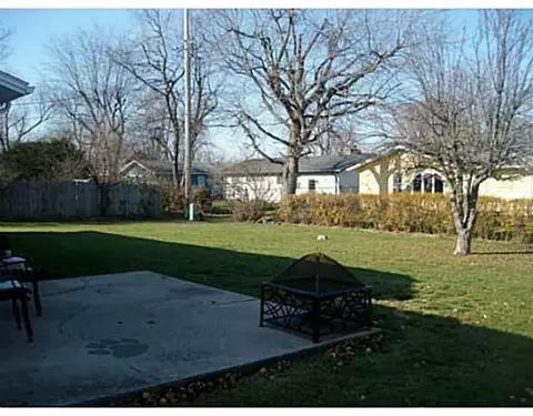 826 Linden Ave, Celina, OH 45822 photo 2
