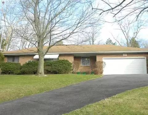 1832 Winding Trl, Springfield, OH 45503 photo 1
