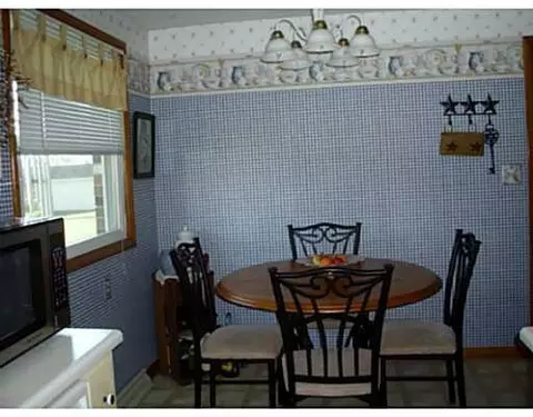 5128 Stoneridge Dr, Springfield, OH 45503 photo 5