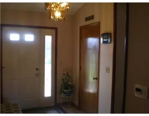 3700 Chickasaw Ave, Springfield, OH 45502 photo 5
